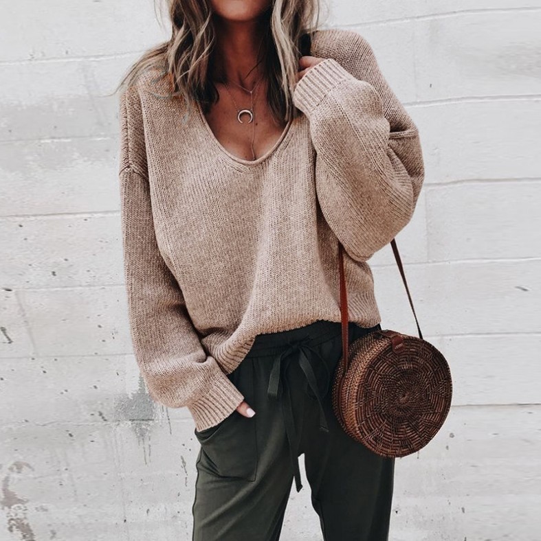 Ladies sweater V-neck long sleeve solid color loose sweater bottoming shirt - Image 3